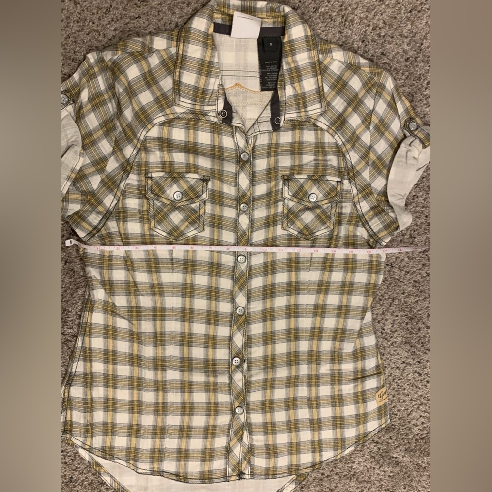 SOLD Womens Harley Davidson Shirt Medium